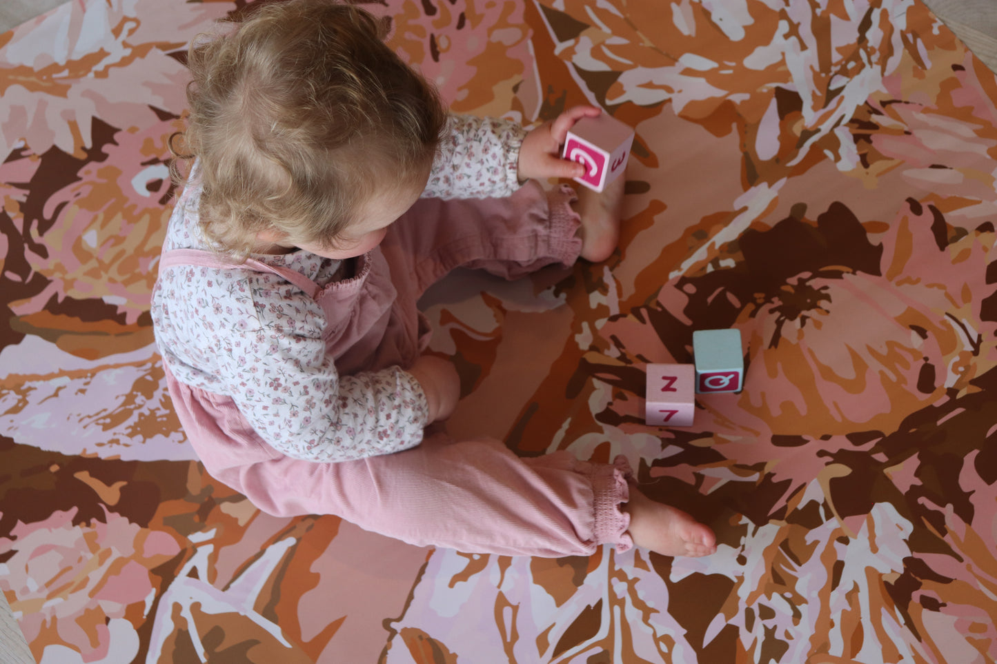 Mess Mat - Peach Flora