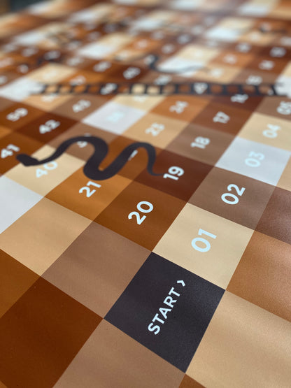 Snakes and Ladders: Retro